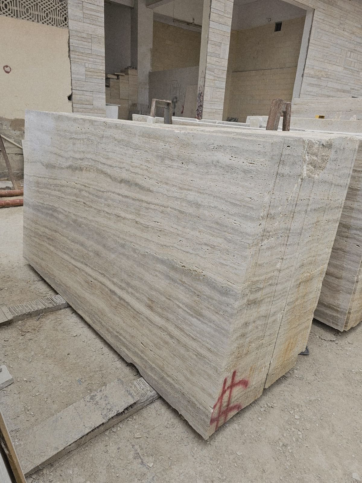 SILVER TRAVERTINE - Image 2